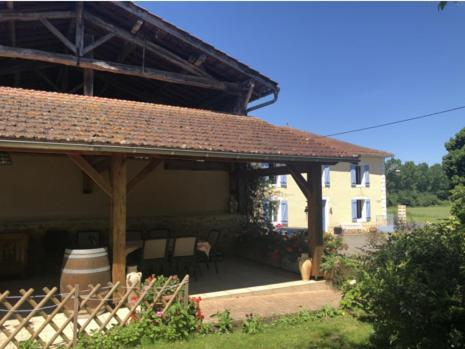 Bed and Breakfast Chez Nicole Et Michel Monlezun Zewnętrze zdjęcie